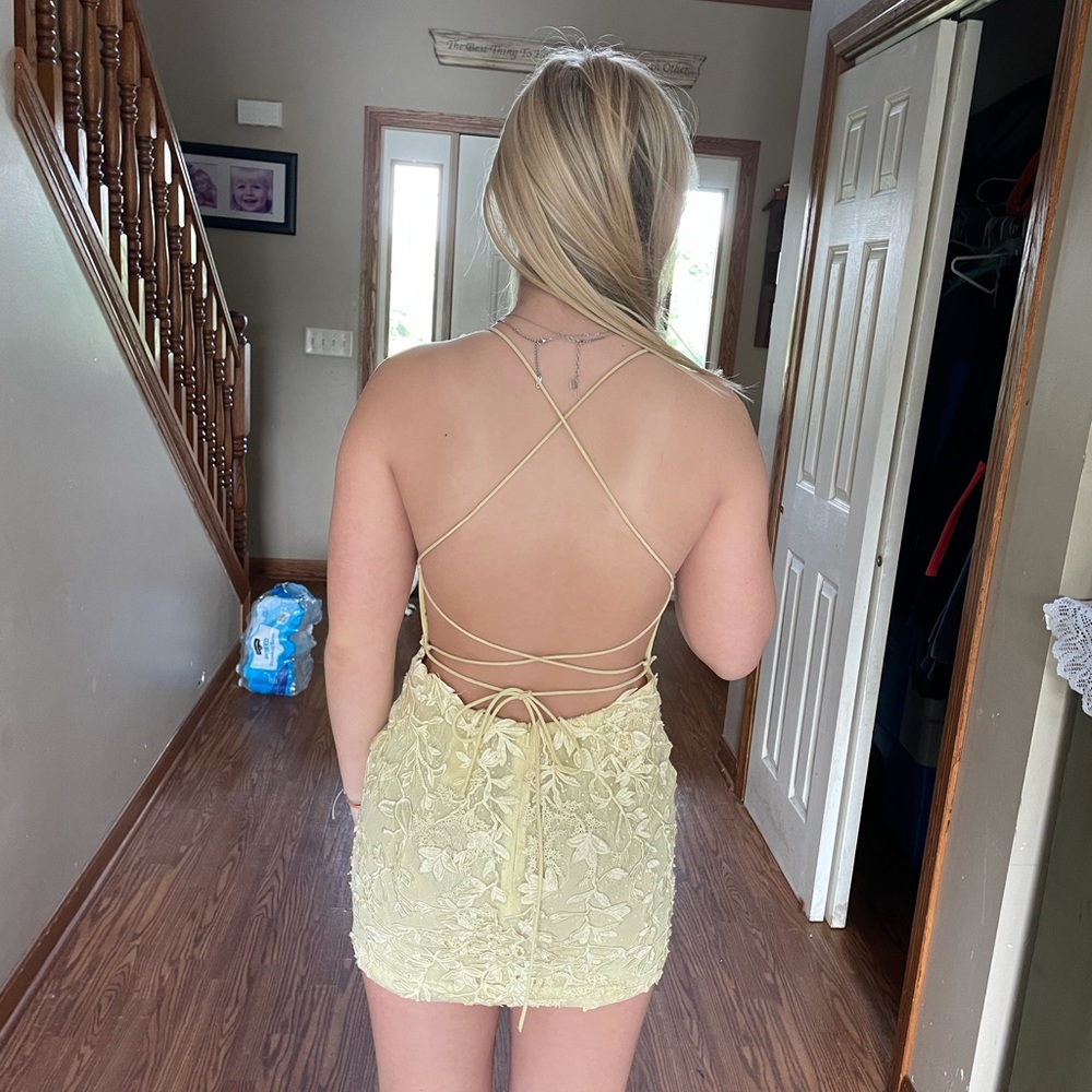 sherri hill yellow homecoming dress